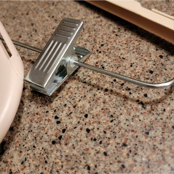 Custom Hanger Pack - Picture 5 of 5